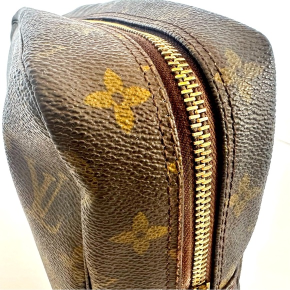 ✨ Vintage Louis Vuitton Monogram Trousse Toilette 28 Cosmetic Bag - Picture 13 of 17